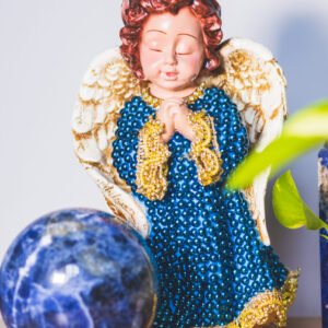 Estátueta Anjo da Guarda Com Pérolas Azuis